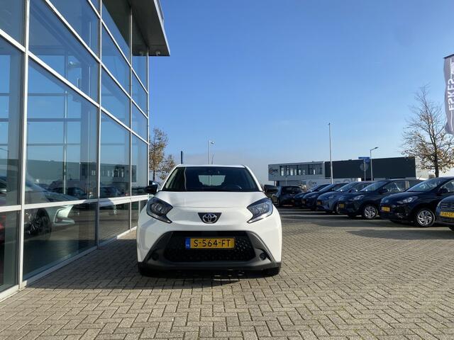 Toyota AYGO X 1.0 VVT-i MT Play