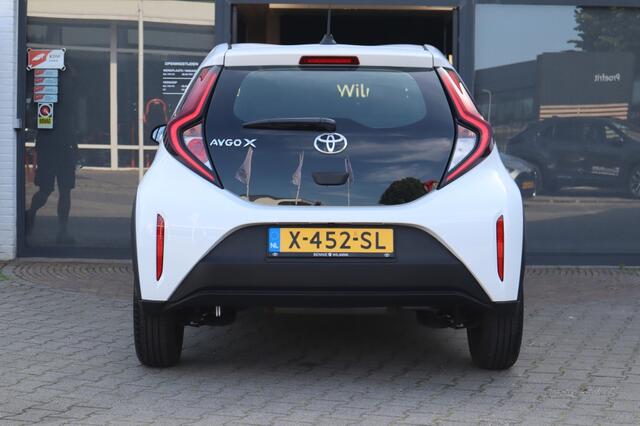 Toyota AYGO X 1.0 VVT-i MT Play | Camera | Carplay | Ad.Cruise