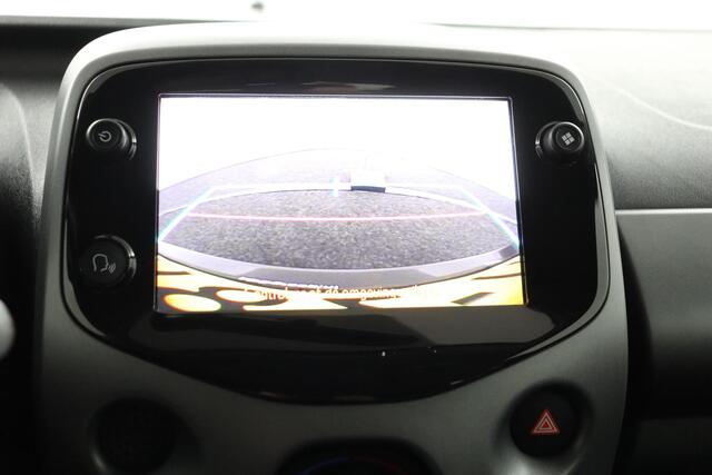Toyota AYGO 1.0 VVT-i x-play | Apple Carplay/Android Auto | Achteruitrij camera |