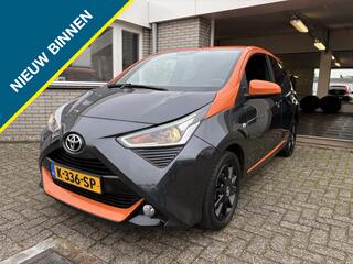 toyota-aygo-1.0-vvt-i-jbl-apple-car