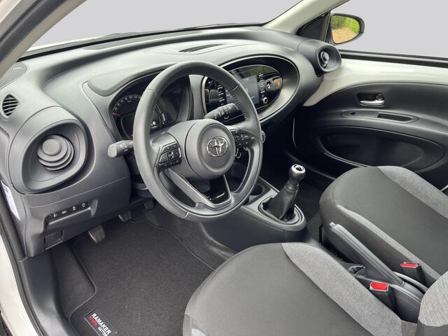 Toyota AYGO X 1.0 VVT-i Play, optioneel: Ramaker Black Edition, ¤2.000.-