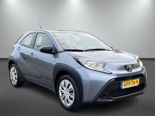 toyota-aygo-x-1.0-vvt-i-mt-play