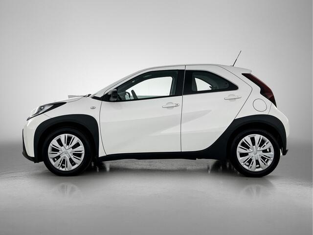Toyota AYGO X 1.0 VVT-i MT Play
