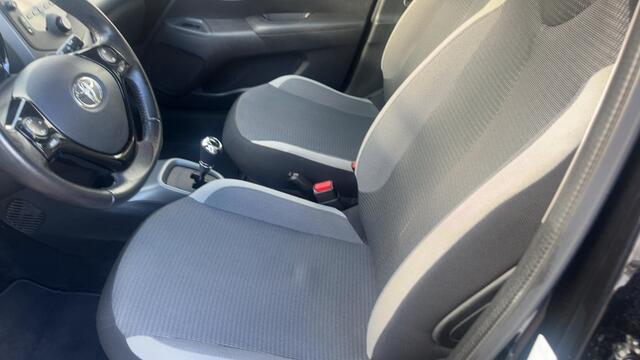 Toyota AYGO Autmaat 1.0 VVT-i x-play