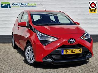 toyota-aygo-1.0-vvt-i-x-play-automa