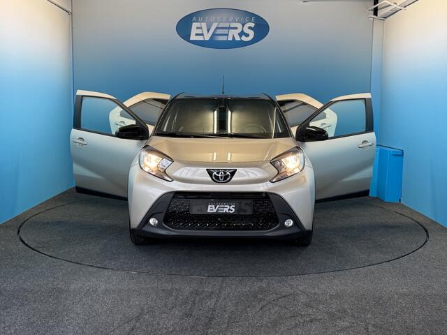 Toyota AYGO X Bi Tone Car-Play 1.0 VVT-i MT Premium