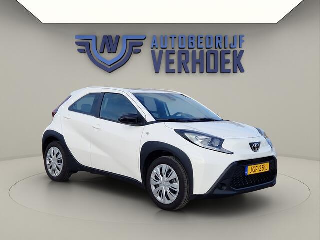 Toyota AYGO X 1.0 VVT-i S-CVT Play Automaat - Groot Multimedia scherm