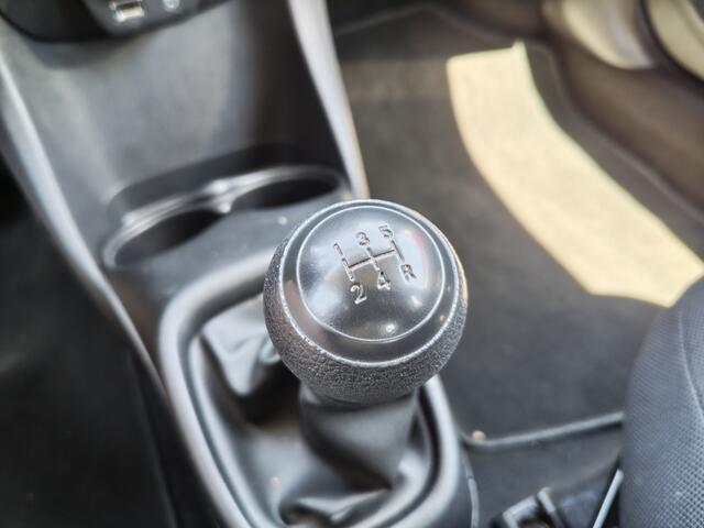 Toyota AYGO 1.0 VVT-i x-fun | Airco | DAB | Bluetooth | El. Ramen |