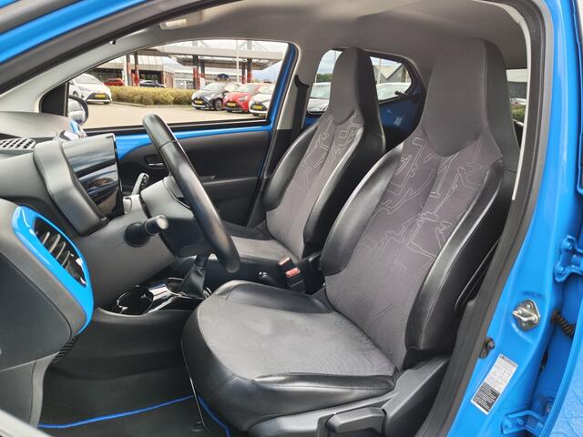 Toyota AYGO 1.0 VVT-i x-joy | DAB | Navi | Achteruitrijcamera | Lichtmetaal