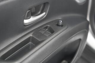 toyota-aygo-x-1.0-vvt-i-mt-play--c