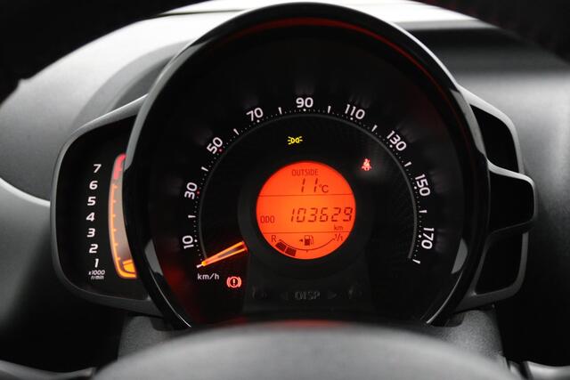 Toyota AYGO 1.0 VVT-i x-play | Airco | Parkeercamera | Apple carplay - Android auto |