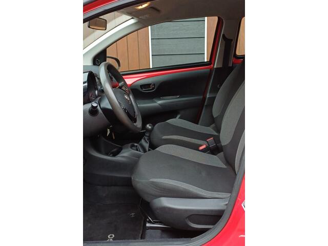 Toyota AYGO 1.0 VVT-i x-fun, Bluetooth, Airco, 5 deurs, NAP