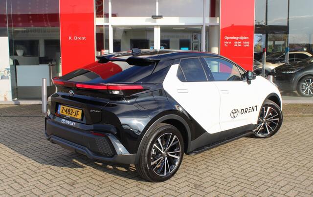 Toyota C-HR Plug-In Hybrid 220 Premiere Edition | Pano | Treeplanken | Navi