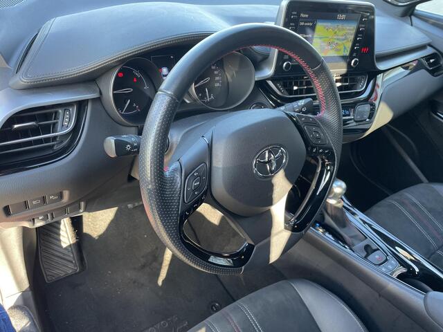 Toyota C-HR 1.8 Hybrid GR-Sport 1e eigenaar, Nieuwstaat, Trekhaak, 1e eigenaar, hele nette auto! Dealeronderhouden , Full OPTION