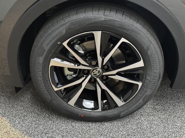 Toyota C-HR 2.0 Plug-in Hybrid 220 Dynamic automaat