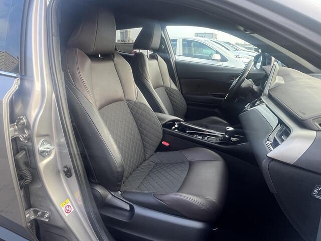 Toyota C-HR 1.8 Hybrid Executive CVT-Automaat Navigatie, Stoelverwarming, Nieuw geleverd en dealeronderhouden, Adaptieve cruise control, Lane assist, Smart Key, 18" LMV,