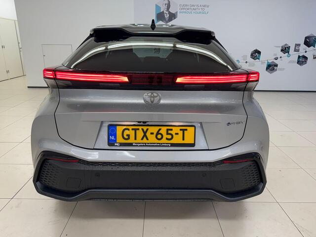 Toyota C-HR 2.0 Plug-in Hybrid 220 GR SPORT PLUS