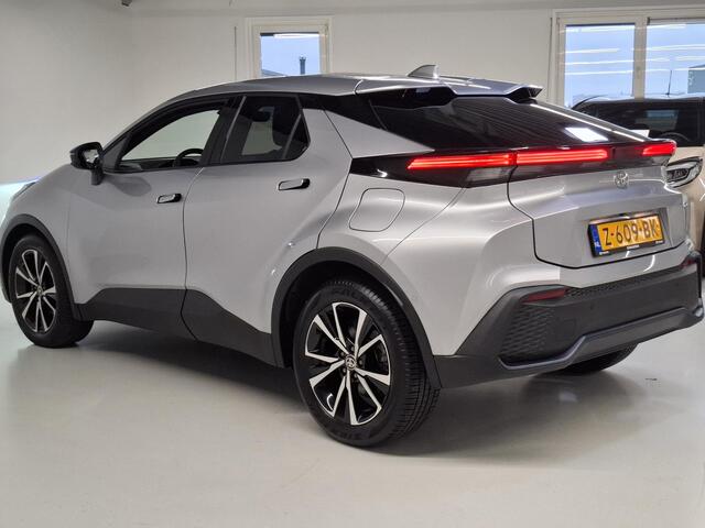 Toyota C-HR 1.8 Hybrid 140 First Edition | Dodehoekdetectie | PDC V+A | LED-prisma | elektr. achterklep |
