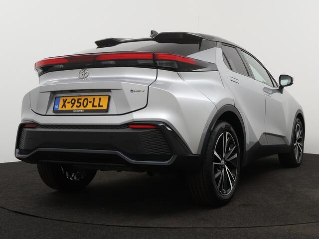 Toyota C-HR 2.0 Hybrid Executive | Parkeersensoren | Dodehoek Ass. | LM velgen | 360 Camera | Navigatie | Stoelverwarming |