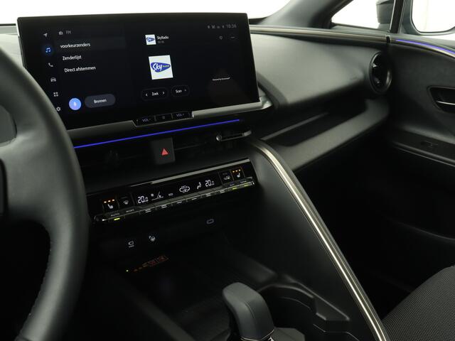 Toyota C-HR 2.0 Hybrid Executive | Parkeersensoren | Dodehoek Ass. | LM velgen | 360 Camera | Navigatie | Stoelverwarming |
