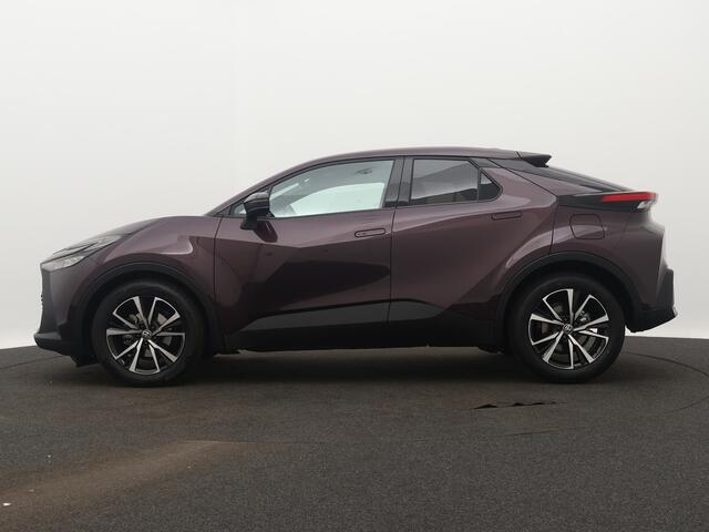 Toyota C-HR 1.8 Hybrid 140 Dynamic | 1e Eigenaar | Nieuw Geleverd | Dodehoeksensor | PDC voor en achter |
