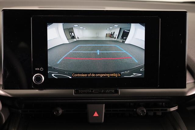 Toyota C-HR 1.8 Hybrid 140 Dynamic *NIEUW* | Direct leverbaar! | Blind Spot Monitor | Parkeercamera | Apple Carplay /- Android Auto |