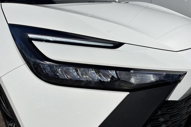 Toyota C-HR 2.0 Plug-in Hybrid 220 Dynamic , nieuw snel leverbaar !