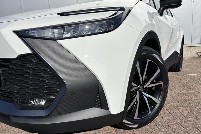 Toyota C-HR 2.0 Plug-in Hybrid 220 Dynamic , nieuw snel leverbaar !