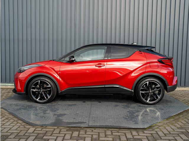 Toyota C-HR 1.8 Hybrid GR-Sport | Dodehoek sensoren | Stoel & Stuur verw. | 19'' | Prijs Rijklaar!!