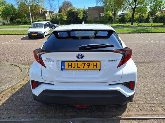 Toyota C-HR 1.8 Hybrid Dynamic