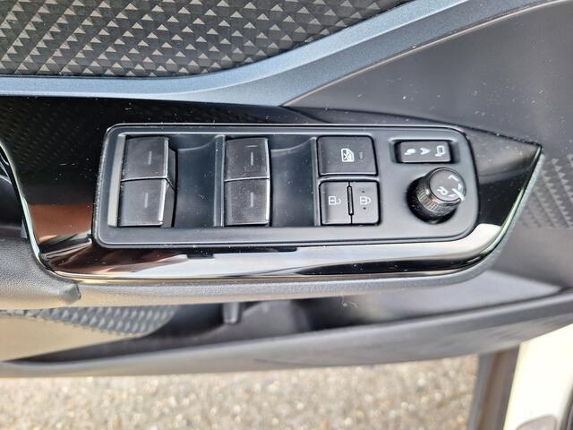 Toyota C-HR 1.8 Hybrid Dynamic