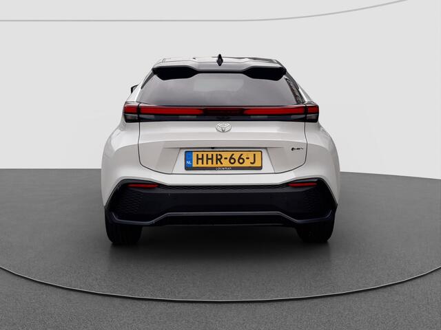 Toyota C-HR 1.8 Hybrid 140 Executive *DEMO*