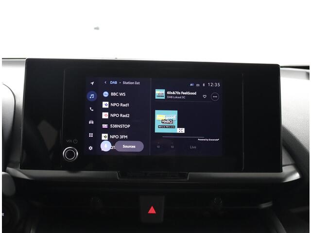 Toyota C-HR 1.8 Hybrid 140 Dynamic | Navigatie | Climate control | Camera |