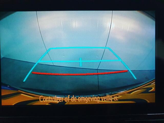 Toyota C-HR 1.8 Hybrid Active CLIMA/CAMERA/CRUISE/LMV