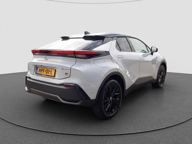 Toyota C-HR TOYOTA 220 Plug-in GR-Sport | Stuurverwarming | Elektr. verstelbare stoelen | Geheugen functie |