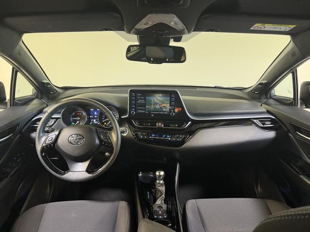 Toyota C-HR 1.8 Hybrid First Edition | JBL-audio | Keyless | LED | Dodehoeksensor |