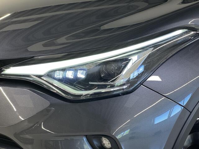 Toyota C-HR 1.8 Hybrid First Edition | JBL-audio | Keyless | LED | Dodehoeksensor |