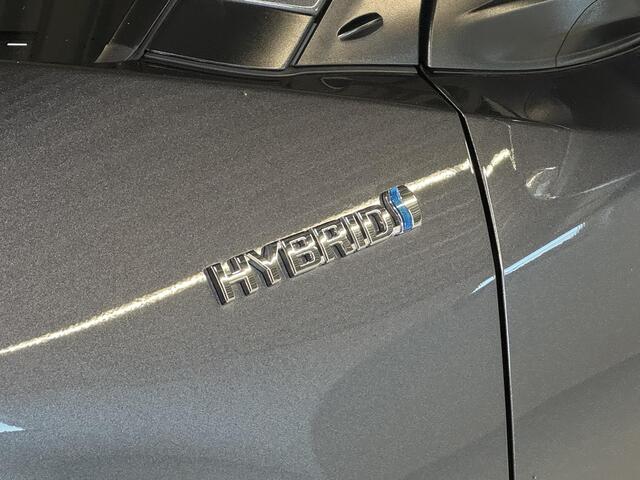 Toyota C-HR 1.8 Hybrid First Edition | JBL-audio | Keyless | LED | Dodehoeksensor |