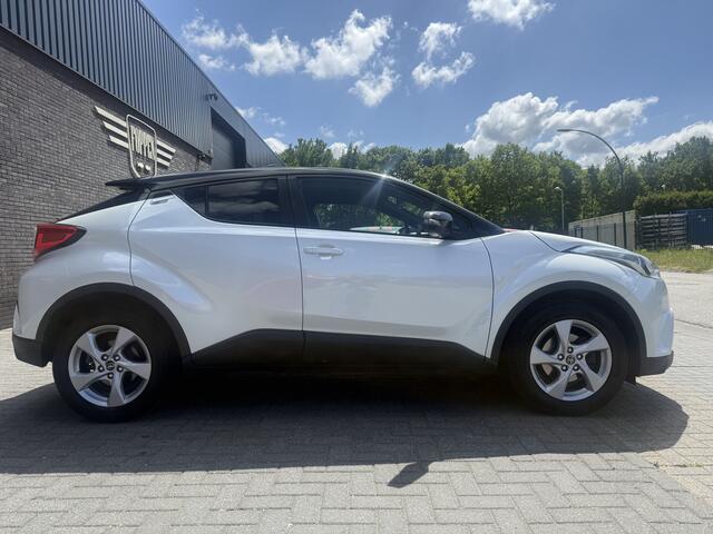 Toyota C-HR 1.2 Active | 1E EIGENAAR | 12MND GARANTIE | NAVI | PARELMOER WIT GEWRAPT |