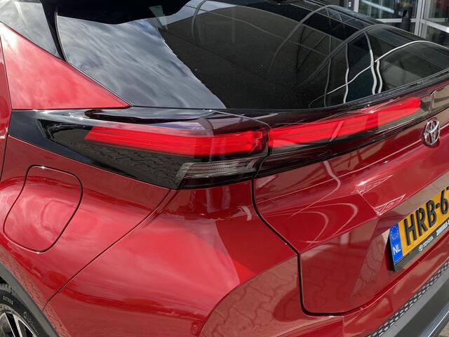 Toyota C-HR 2.0 Plug-in Hybrid 220 Executive & Plus Pack