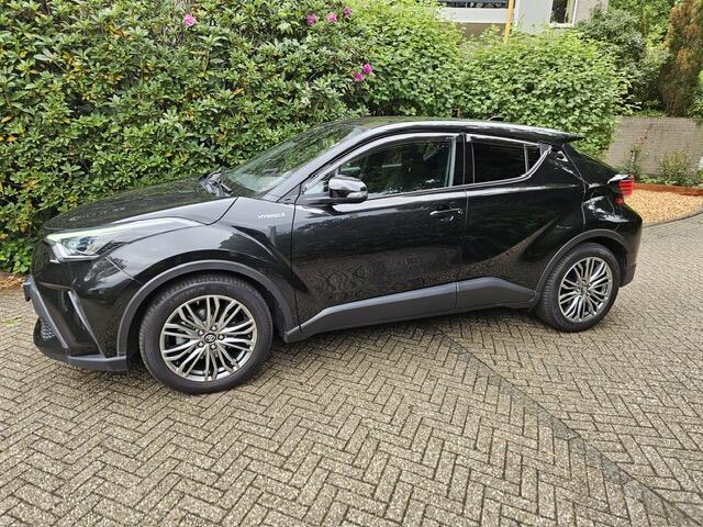 Toyota C-HR 2.0 Hybrid Executive Elektrisch verstelbare stoel / Vol leder