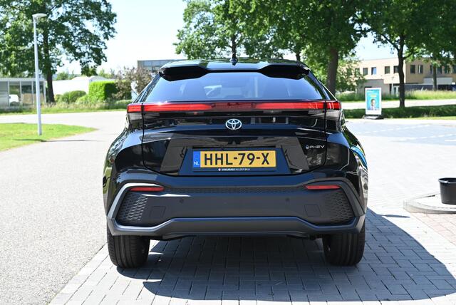 Toyota C-HR 2.0 Plug-in Hybrid 220 Dynamic