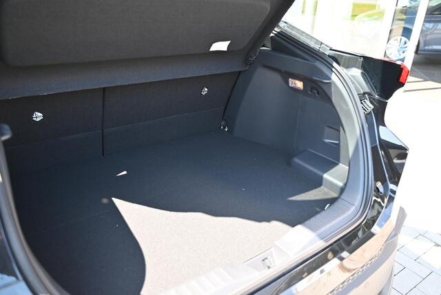 Toyota C-HR 2.0 Plug-in Hybrid 220 Dynamic