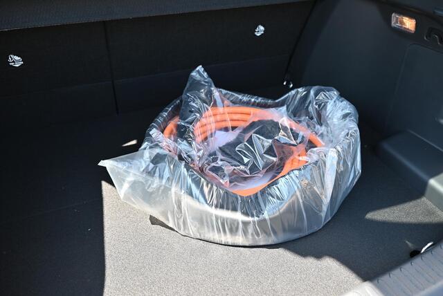 Toyota C-HR 2.0 Plug-in Hybrid 220 Dynamic