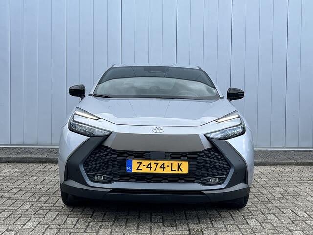 Toyota C-HR 1.8 Hybrid 140 Dynamic NL Auto Navi Carplay Dodehoek detectie Parkeersensoren