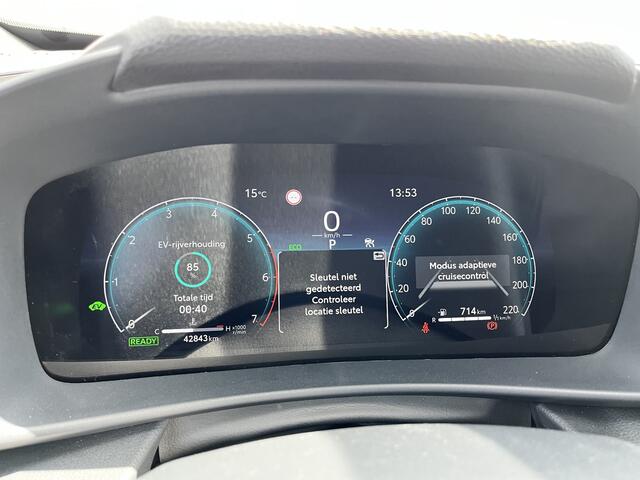 Toyota C-HR 1.8 Hybrid 140 Dynamic NL Auto Navi Carplay Dodehoek detectie Parkeersensoren