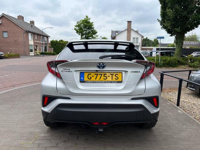 Toyota C-HR 1.8 HYBRID EXECUTIVE / LEDER / CAMERA / NAVI / TREKHAAK / 18'' LMV