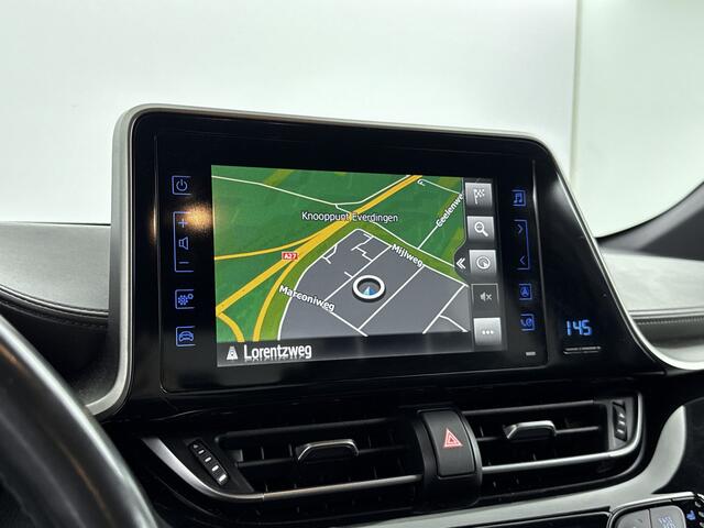 Toyota C-HR 1.8 Hybrid Executive Limited | Lichtmetalen Velgen | Metaallak | Parkeersensoren | Stoelverwarming |