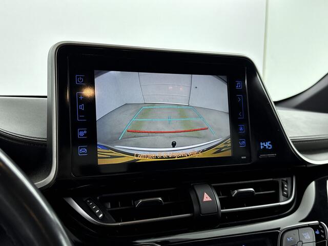 Toyota C-HR 1.8 Hybrid Executive Limited | Lichtmetalen Velgen | Metaallak | Parkeersensoren | Stoelverwarming |