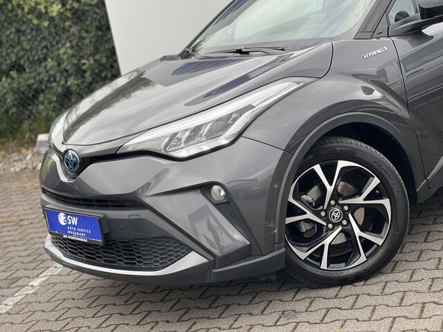 Toyota C-HR 2.0 Hybrid Team D | CarPlay | Camera | ACC | LED | DAB+ | Keyless | 18 inch